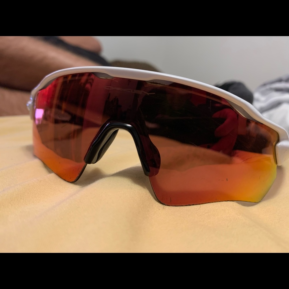 Men’s Oakley Sunglasses